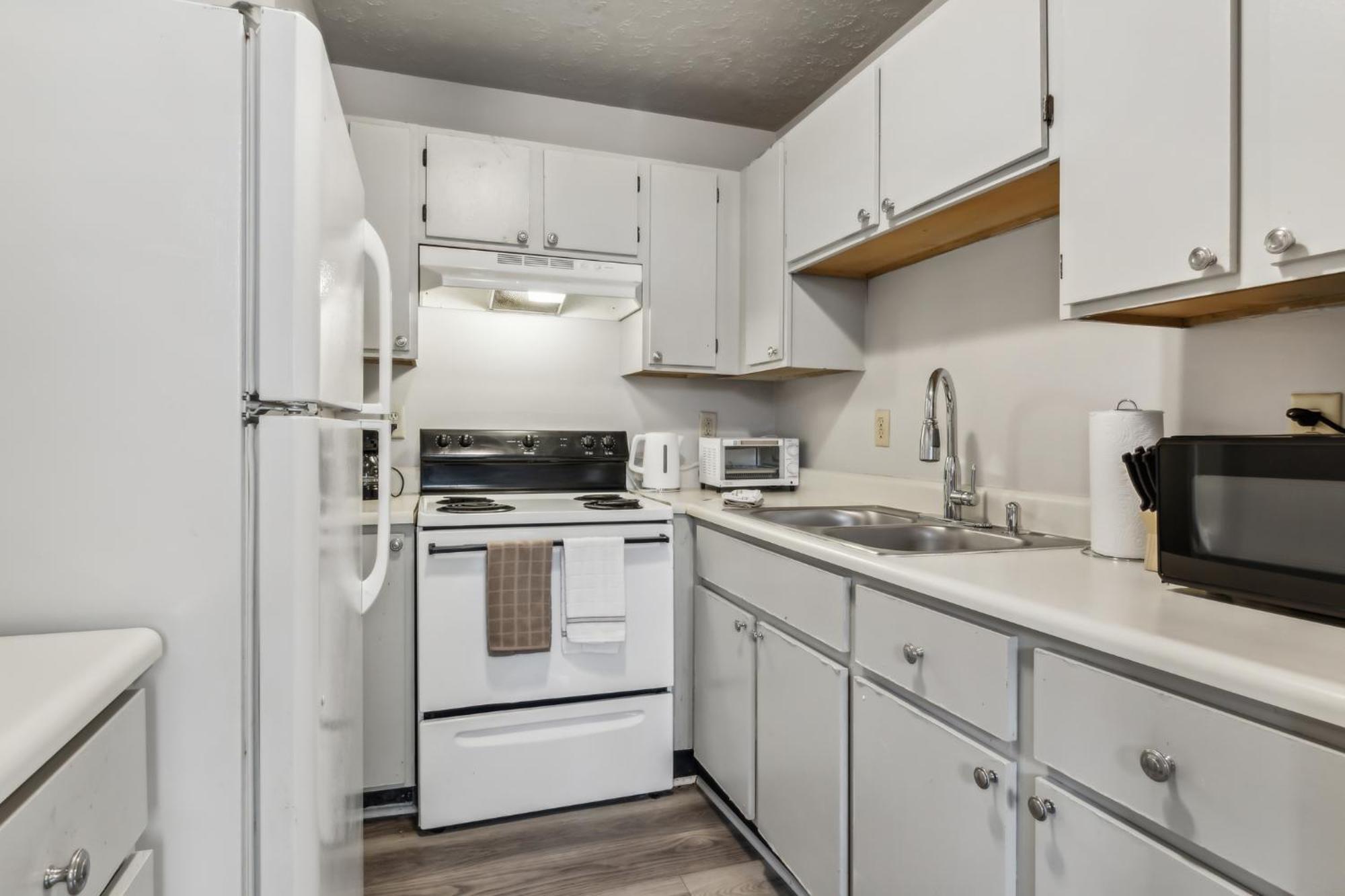 Cozy & Spacious 2 Bedroom 2 Bathroom